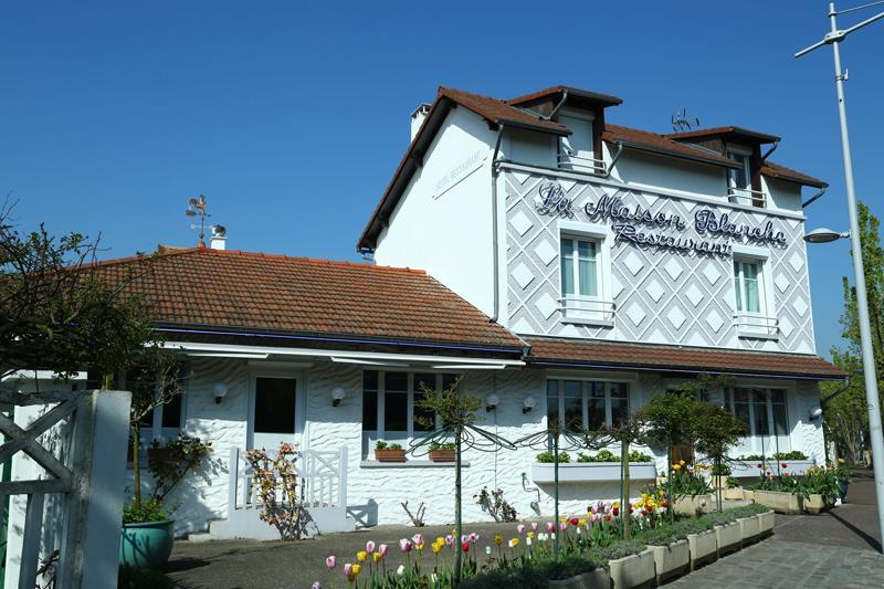 Hotel Restaurant Maison Blanche Rungis Bagian luar foto